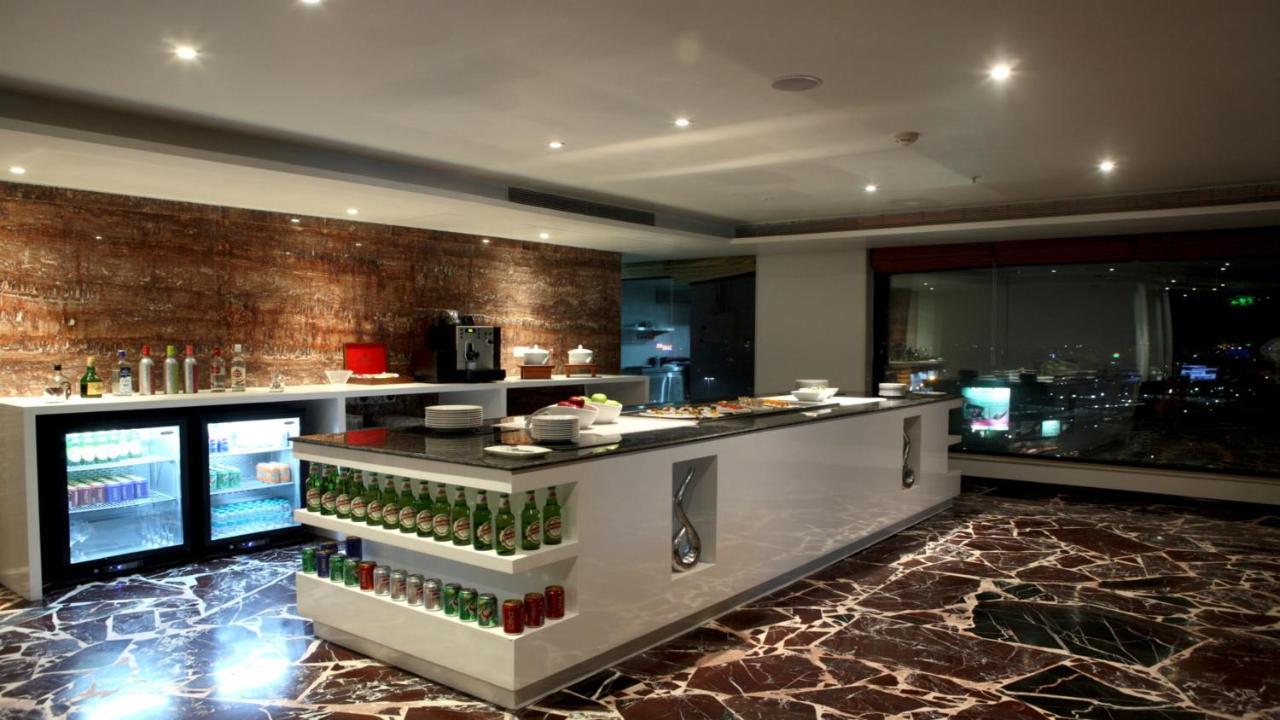 Crowne Plaza Pune City Centre By Ihg Eksteriør bilde